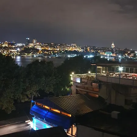 Muhtesem Bir Manzara Apartment *