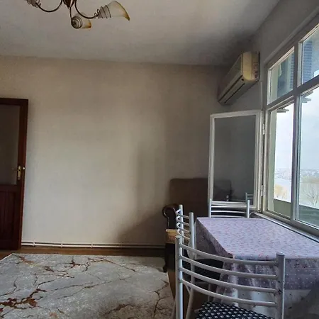 Muhtesem Bir Manzara Apartment *